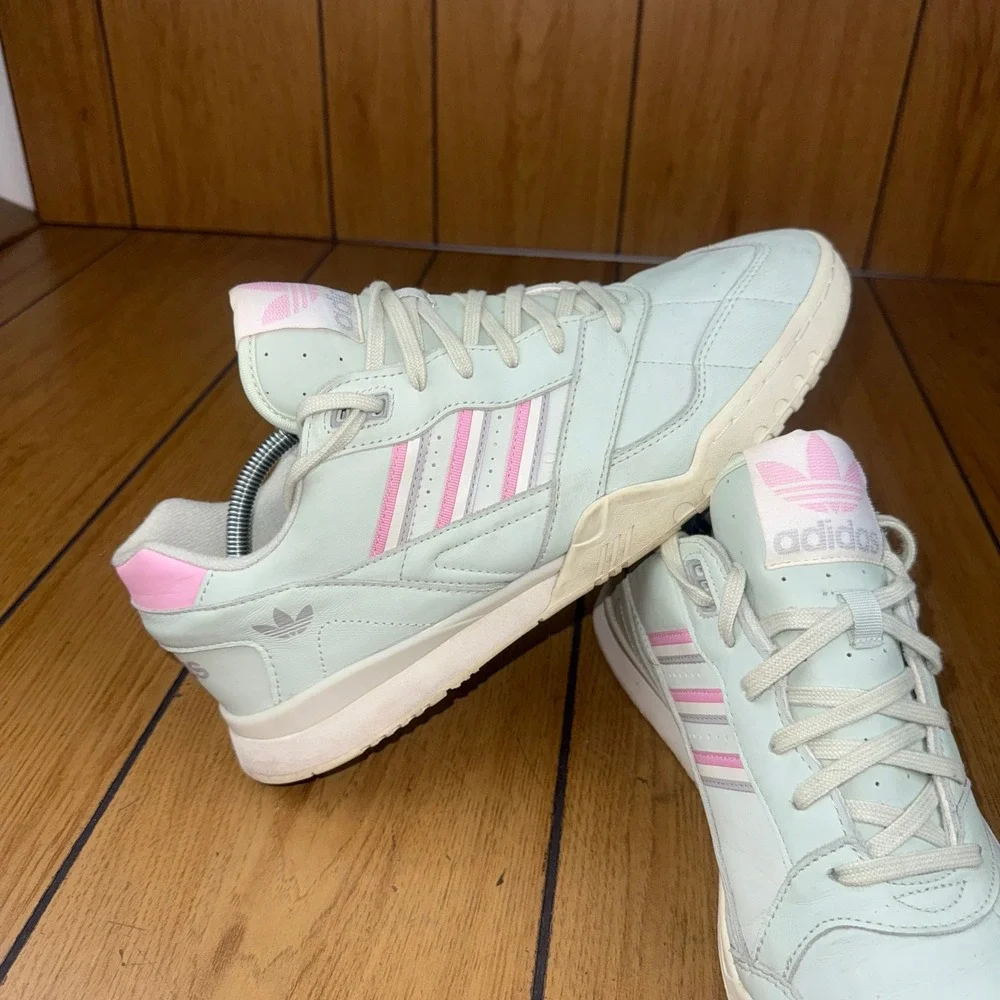 Adidas‎ AR Trainer Ice Green Pink Stripe Sneakers Athletic Shoes Mens 11.5